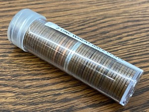 lot 11 image: Roll of Wheat & Indian Cents