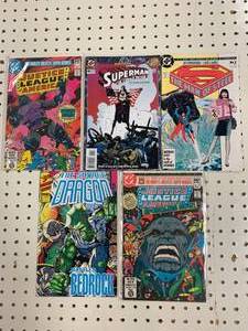 lot 59 image: Lot of 5 Misc. Vintage Comic Books