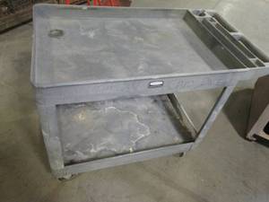 lot 2 image: Large Industrial Shop Cart 45 X 25...