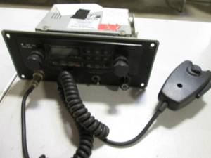 lot 95 image: Audiovox CB Radio...