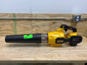 lot 67 image: DEWALT 125 MPH 600 CFM FLEXVOLT 60V MAX Lithium-Ion Cordless Axial Blower (Tool Only)