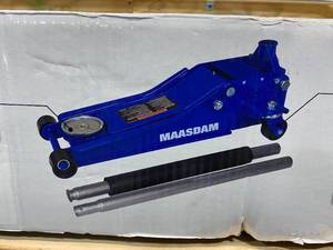 lot 77 image: MAASDAM 3-Ton Low Profile Floor Jack with Speedy Lift-Blue