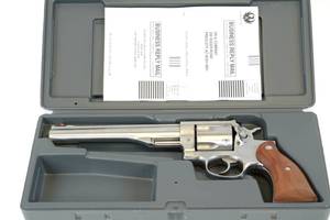 lot 124 image: Ruger .44 Magnum
