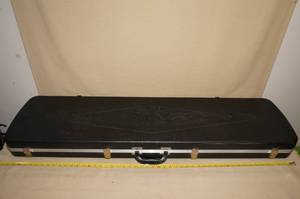 lot 165 image: Vintage Gun Guard Hard Shell Long Gun Case