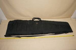 lot 170 image: Uncle Mikes Sidekick Soft Gun Case