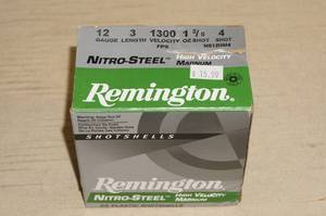 lot 124 image: Full Box of 25 Remington 12 Gauge Shotshells