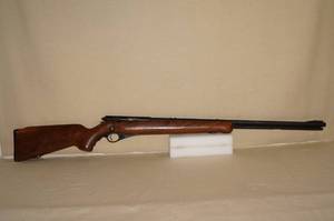 lot 29 image: Vintage Mossberg 146 B-A .22 SLLR Bolt Rifle