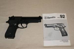lot 5 image: Beretta 92-F 9mm Semi-Automatic Pistol
