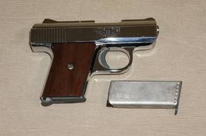 lot 15 image: Raven MP-25 .25 Caliber Semi-Automatic Pistol