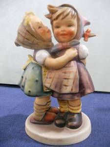 lot 11 image: Hummel - Girls telling secrets