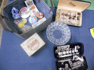 lot 78 image: Vintage White Sewing Machine Attachments in Case, Cuff Links in Case, Bitin Bullets Gag, Carved Shell, Pins and Magnets, Other