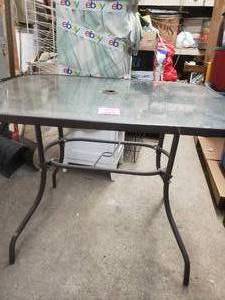 lot 142 image: Patio Table 32x38 with umbrella hole - Great Condition