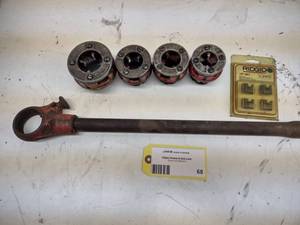 (4) Ridgid Pipe Thread Dies with Ha...