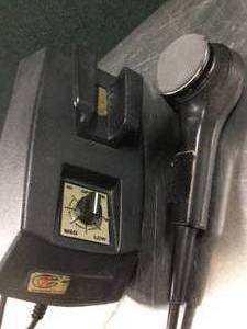lot 8 image: General Physiotherapy Flimm Fighter&nbspPediatricGeriatricDirectional Stroking Percussor Model VS 120v