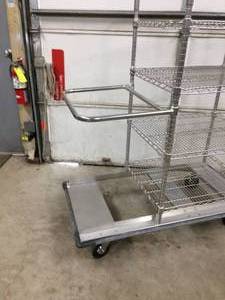 lot 10 image: Heavy Duty&nbspMetro&nbsp4 Shelves&nbspWire Cart With Laundry Hamper - Excellent Condition