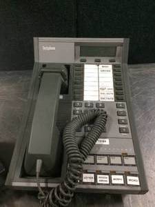 lot 55 image: Super Cool Dictaphone With Microphone & Foot Activator Voice Recording&nbspNuance 0421 Desktop Voice Processor-Dictaphone 0421 C-Phone Digital Transcription Station - Great Working Condition