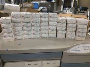lot 96 image: MSRP $40 EACH BOX LARGE LOT OF Martin Skalpellklingen Steril SURGICAL BLADES 10-155-11 NEW IN BOX