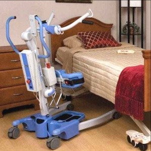 lot 22 image: WOW MSRP $4800&nbspJoerns Healthcare HOYER 340 JOURNEY Professional PATIENT LIFT Electric Sit to Stand Lift With BatteryCharger, Remote Control & Sling No-tools Folding Design  Compact Storage & Transport
