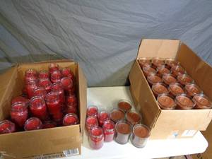 lot 28 image: 100 New Assorted Soy Blend Candles