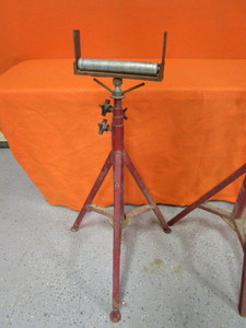 Material Stand & Roller