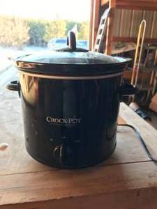 lot 22 image: Crockpot and Cuisinart GriddlerPanini PressWaffle Maker