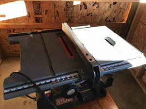 lot 4 image: Ryobi 10 Table Saw