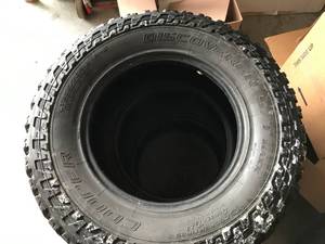 lot 3 image: (3) Cooper Discoverer MAXX Tires - LT29570R18