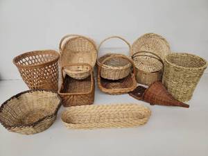 11 Fabulous Wicker Baskets - Bread, Fruit, Centerpiece, Kitchen, and Decor