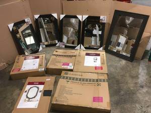 lot 45 image: Lot of assorted Mirrors see pictures