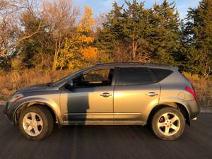 lot 4 image: 2005 Nissan Murano SL  AWD 
