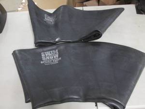 lot 53 image: 2 Swim & Snow Sport Tubes...