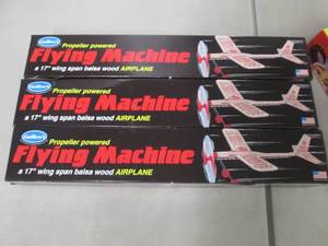 lot 100 image: 3 Balsa Wood Airplanes...