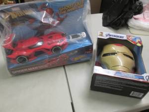 lot 138 image: SpiderMan Web Car Launcher, IronMan...