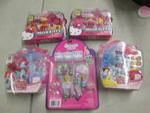 lot 183 image: 5 Assorted Toys...