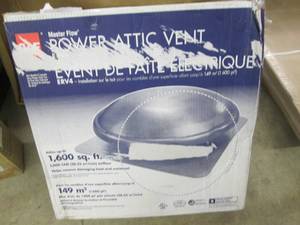 lot 193 image: Attic Vent - no motor, just housing...