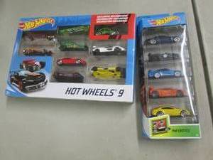 lot 152 image: Hot Wheels ...