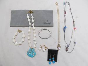 jewlery