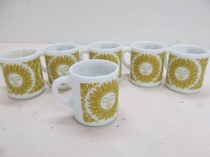 vintage milk glass mugs