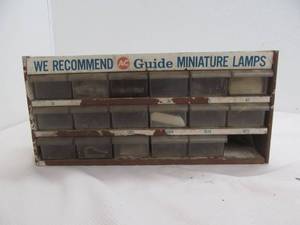 Vintage AC guide lamp organizer