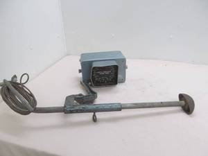 Vintage depth indicator