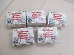 Snap lock display boxes