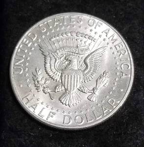 1964 KENNEDY HALF DOLLAR 90% SILVER