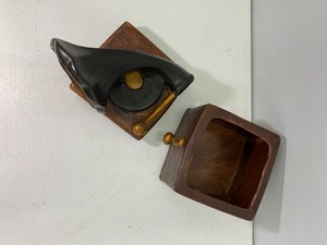 lot 23 image: Vintage Ceramic Phonograph-Shaped Storage Box