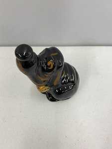lot 6 image: Vintage Booze Hound Decanter