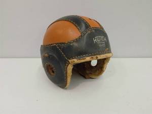 lot 2 image: Vintage Hutch Leather Helmet