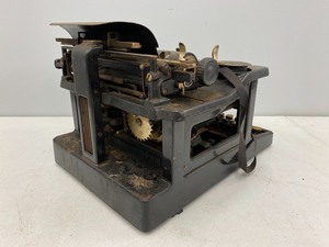lot 62 image: Vintage L.C. Smith & Bros. Typewriter