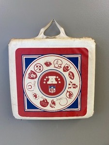 lot 108 image: Minnesota Vikings Collectibles & More