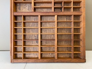 lot 97 image: Wooden Printers Tray-Style Display Shelf