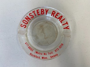 lot 73 image: Six Vintage Ashtrays from Minnesota