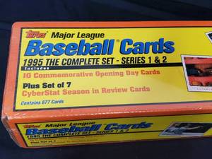 lot 5 image: 1995 Topps Baseball Card Factory Sealed Set